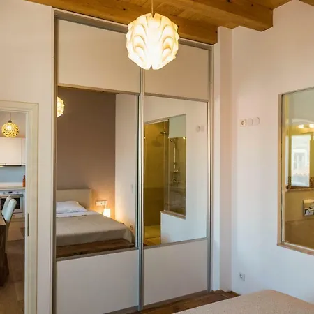 Pelegrin Apartment *