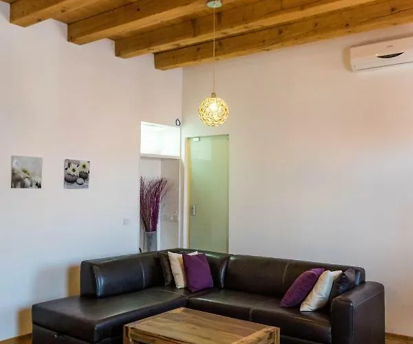 Pelegrin * 자다르